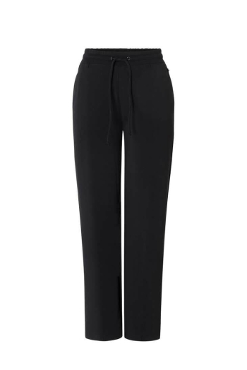 Yest Oirla Essential Pant