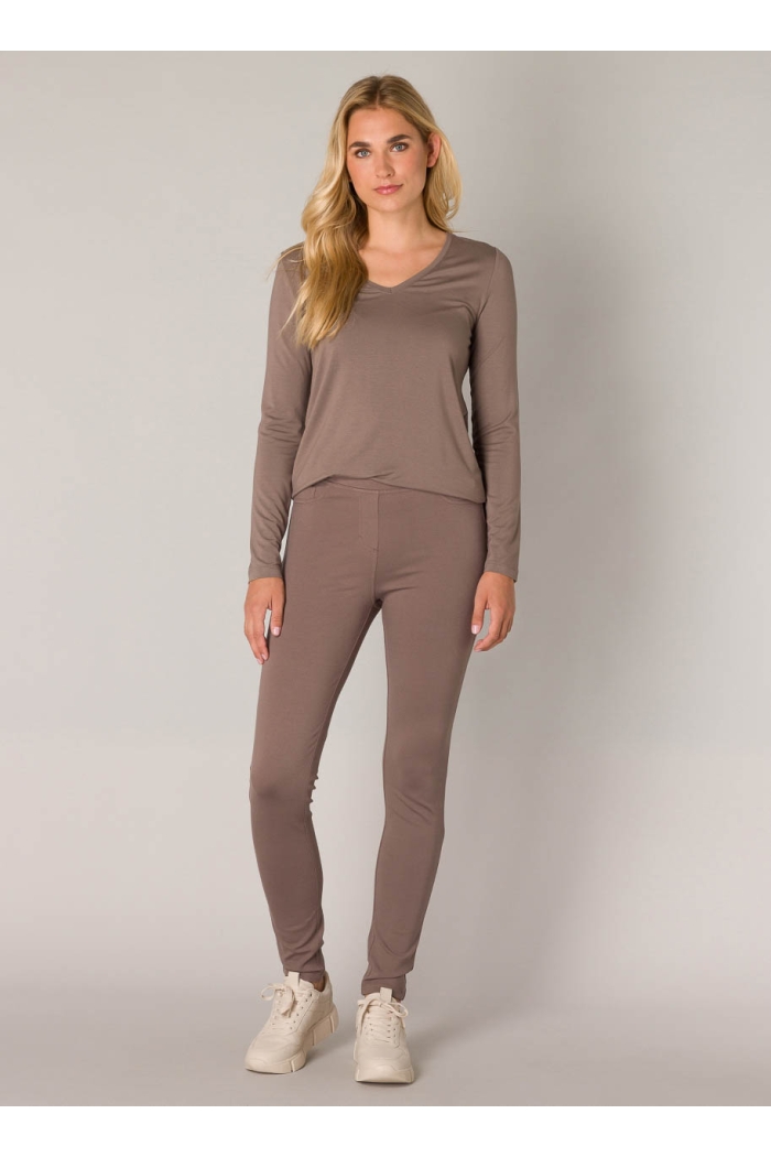 Base Level Ornika Pant dark taupe